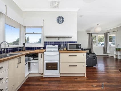 34 Redmond Road, Hamilton Hill - Thumbnail 7