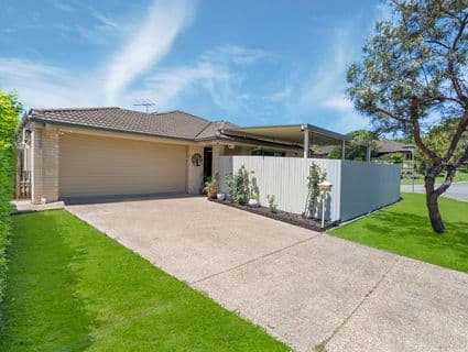 1/5 Blossom Street, Pimpama - Thumbnail 2