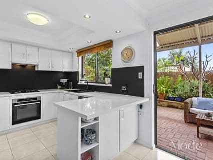 8/162 Stock Road, Attadale - Thumbnail 2