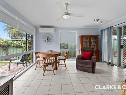 33 Railway Parade, Glass House Mountains - Thumbnail 8