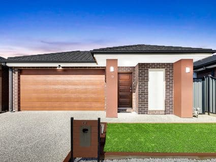 13 Admiration Drive, Craigieburn - Image 1