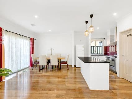 13 Admiration Drive, Craigieburn - Thumbnail 4