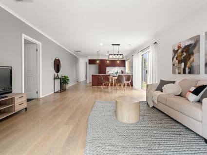 10 Verdure Street, Point Cook - Thumbnail 3