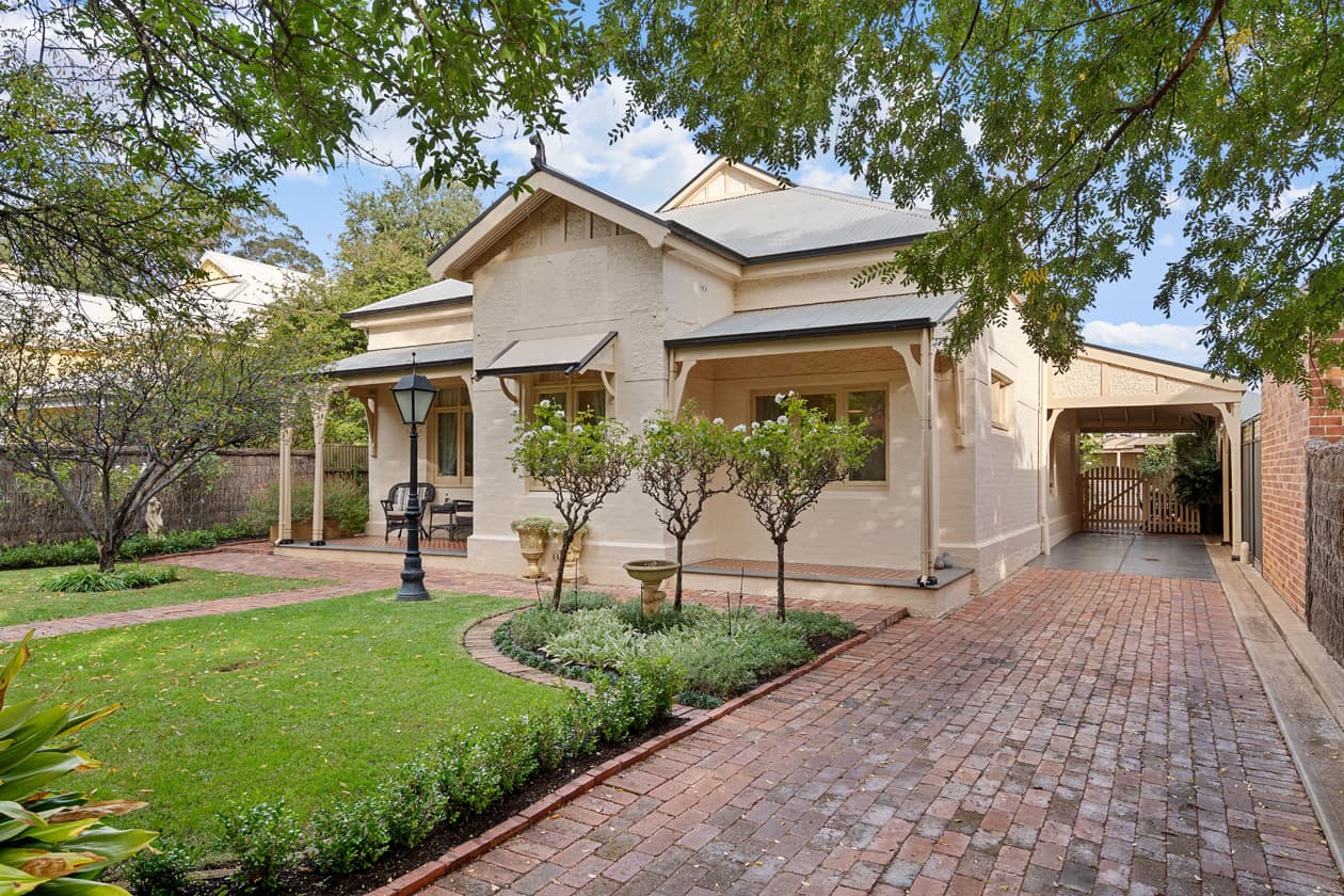 72 Grant Avenue, Rose Park, Rose Park - Thumbnail 2