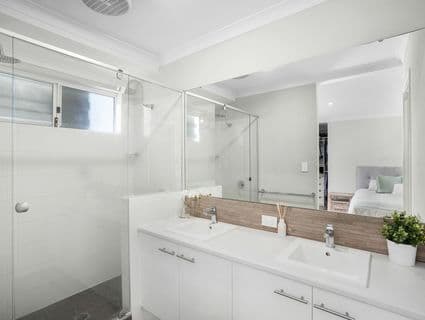 29 Watershed Way, Pearsall - Thumbnail 8