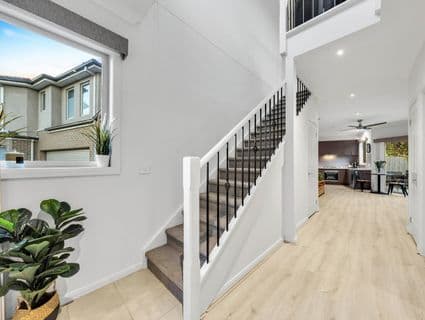 2/4 Daniher Close, Berwick - Thumbnail 3