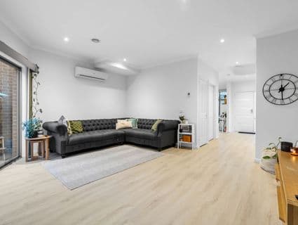 2/4 Daniher Close, Berwick - Thumbnail 5
