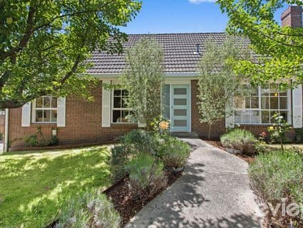77 Lipton Drive, Frankston - Image 1