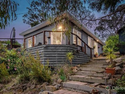 6 Highcliff Road, Upwey - Image 1