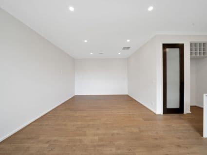 8 Showertree Street, Truganina - Thumbnail 6