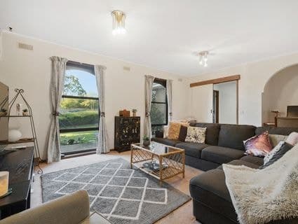 2 Highgate Court, Frankston - Thumbnail 3