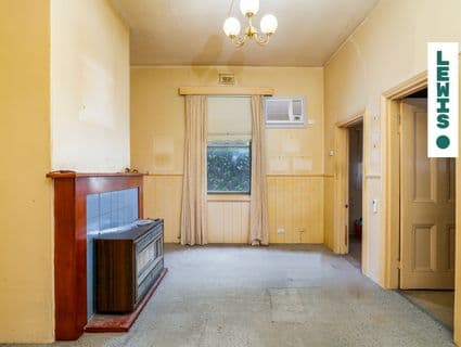 7 Walker Street, Coburg - Thumbnail 2