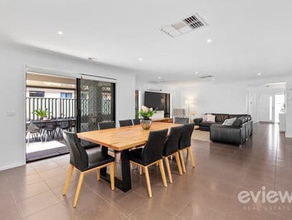 31 Hawkstone Road, Manor Lakes - Thumbnail 8