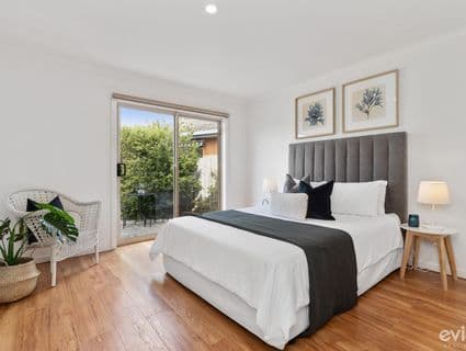 3 Oakhurst Court, Frankston - Thumbnail 2