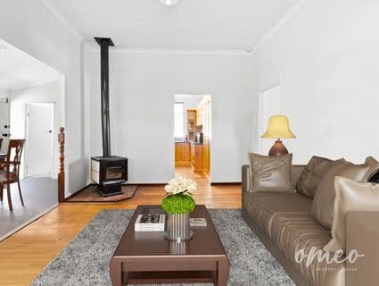 404, Lake Coogee - Thumbnail 2