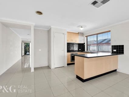 25 Vert Avenue, Narre Warren South - Thumbnail 4