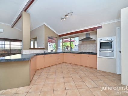 19 Chichester Drive, Woodvale - Thumbnail 4