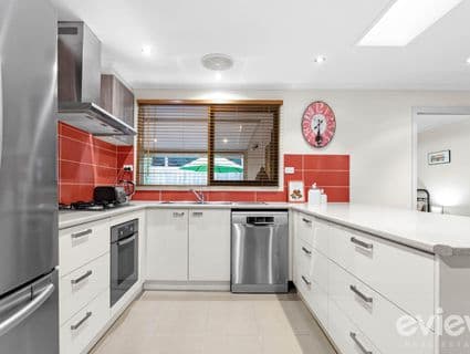15 Kilburn Crescent, Frankston - Thumbnail 8