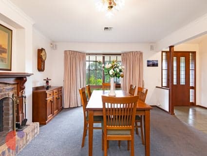 12 Springwood Court, Aberfoyle Park - Thumbnail 5