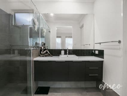 42 Ingrilli Court, Lake Coogee - Thumbnail 8