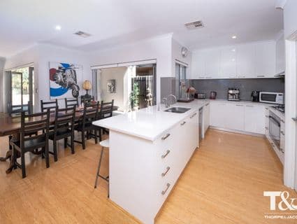 32 Alfred Road, Claremont - Thumbnail 8