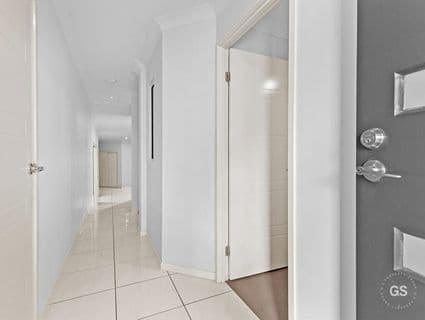 30 Waratah Crescent, Springfield Lakes - Thumbnail 2