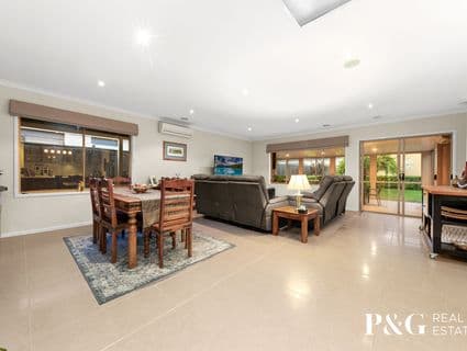 112 Hutchinson Drive, Lynbrook - Thumbnail 7