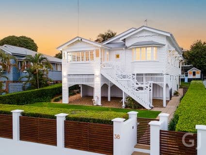 38 Gilbert Road, Windsor - Image 1