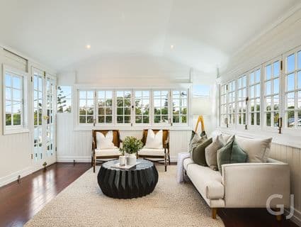 38 Gilbert Road, Windsor - Thumbnail 2