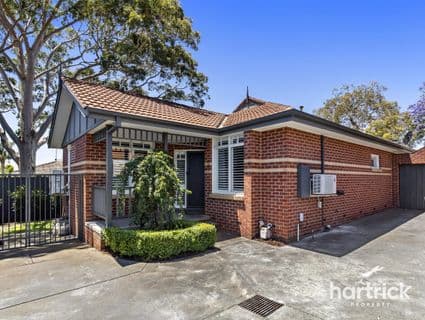 3/209 Nepean Highway, Mentone - Image 1