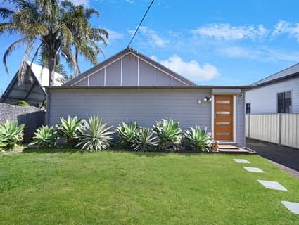 782 Pacific Highway, Marks Point - Image 1