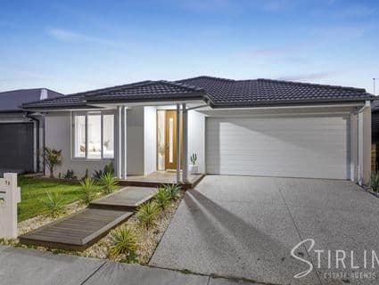 18 Hikari Crescent, Cranbourne South - Image 1