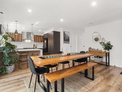 8 Montrose Avenue, Somerville - Thumbnail 5