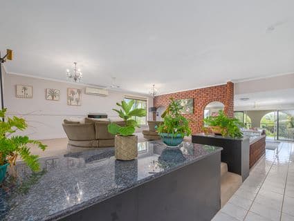 32 Eden Street, Gladstone Central - Thumbnail 2