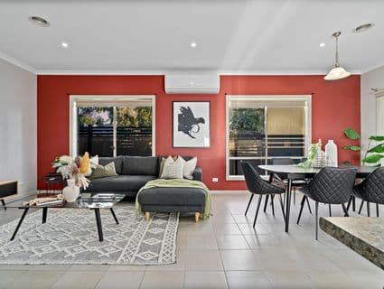 1 Birdswood Crescent, Craigieburn - Thumbnail 6