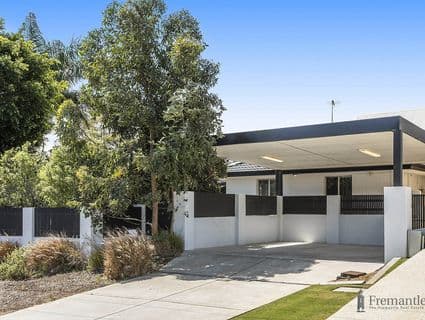 14 Ashbourne Way, Hamilton Hill - Image 1