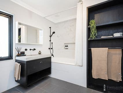 14 Ashbourne Way, Hamilton Hill - Thumbnail 5