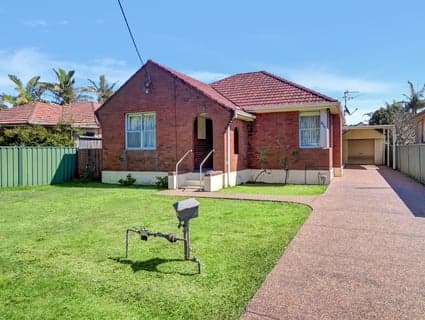 854 Pacific Highway, Marks Point - Image 1