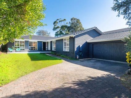 44 Granya Grove, Mount Eliza - Thumbnail 2