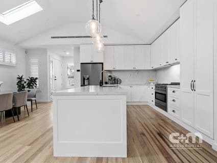 2/112 View Street, Glenroy - Thumbnail 4
