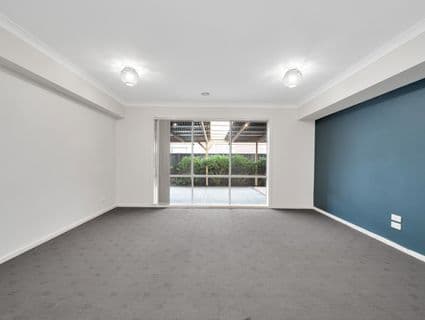 5 Mackay Road, Manor Lakes - Thumbnail 8