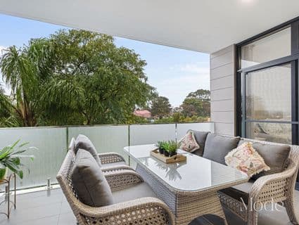 305/22 Kearns Crescent, Ardross - Thumbnail 3