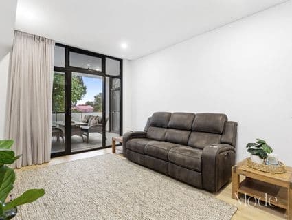 305/22 Kearns Crescent, Ardross - Thumbnail 5