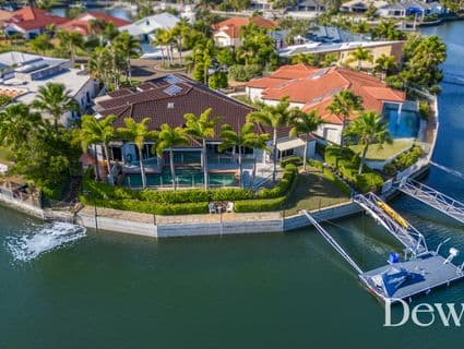 24 Marlin Court, Banksia Beach - Image 1