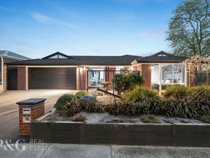 10 Berkshire Place, Narre Warren South - Image 1