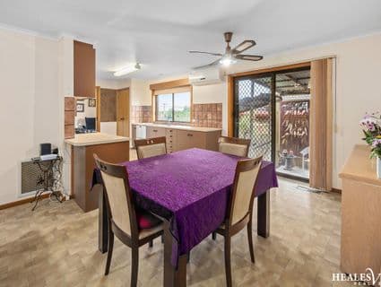 21 Wyuna Walk, Mooroolbark - Thumbnail 3