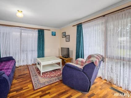 21 Wyuna Walk, Mooroolbark - Thumbnail 6
