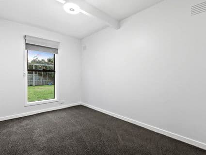 15 Mcmurtry Way, Frankston - Thumbnail 8