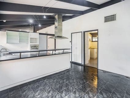 36 The Boulevard, Bellevue Heights - Thumbnail 4