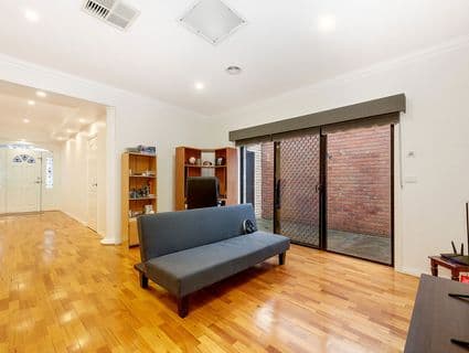 4 Marne Drive, Roxburgh Park - Thumbnail 3